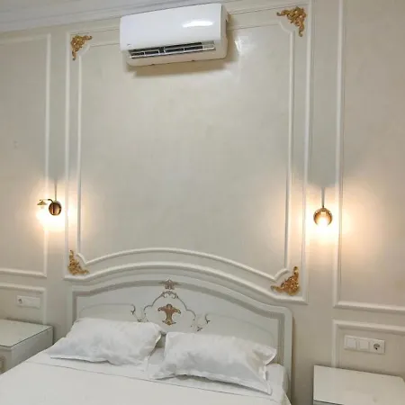 Apartment Near The Sea- Arcadia - аркадийский дворец Odesa