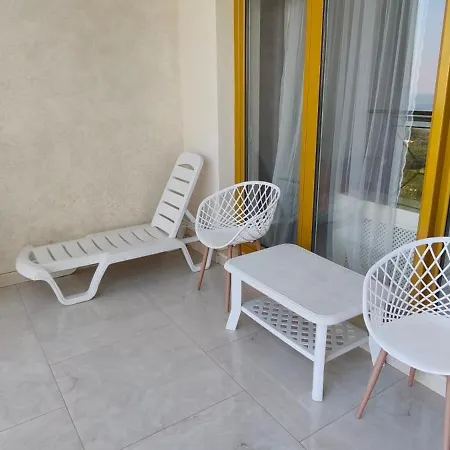 Apartment Near The Sea- Arcadia - аркадийский дворец *